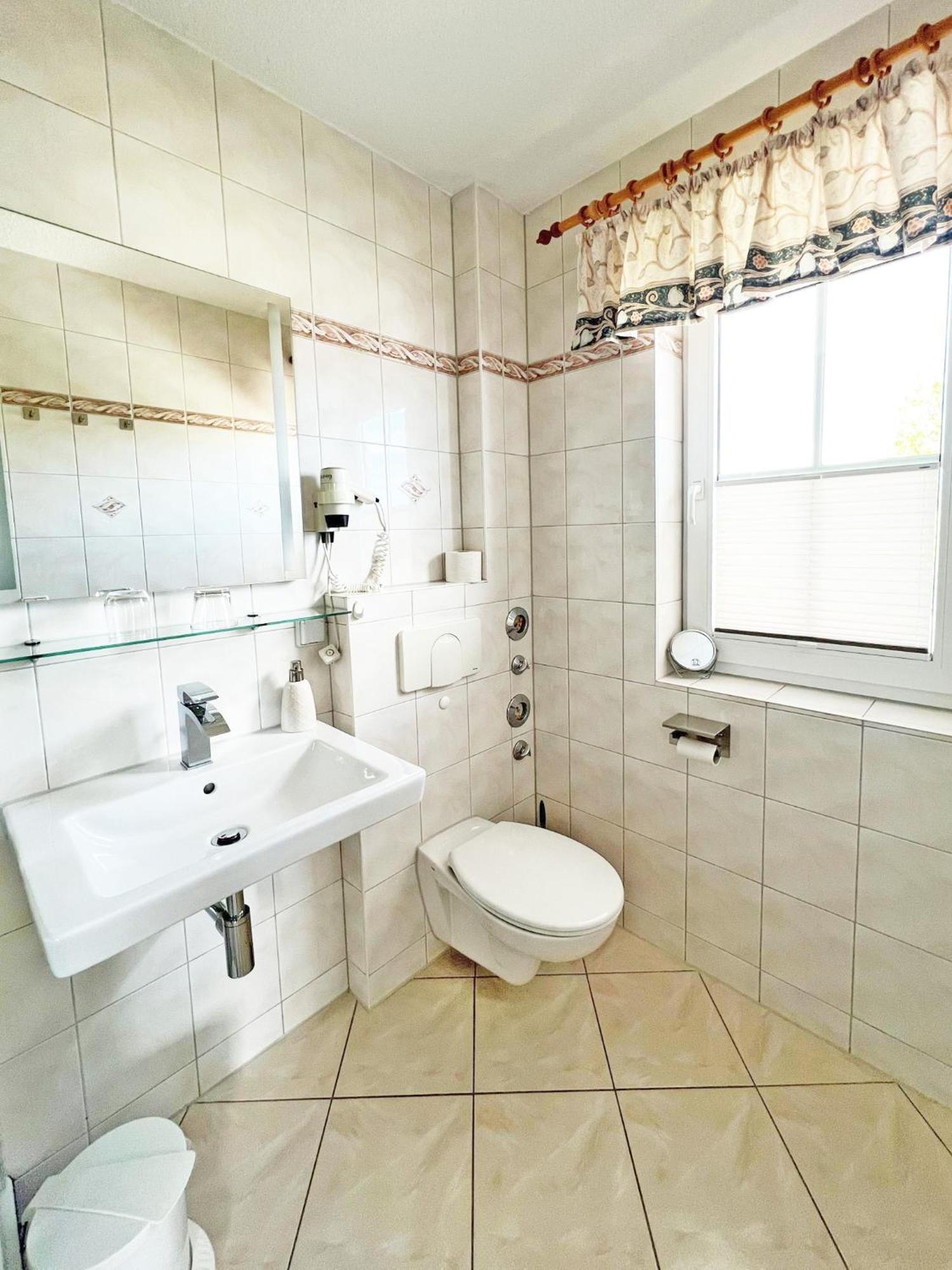 Villa Vivien Wohnung Donnerkeil Гьорен Екстериор снимка